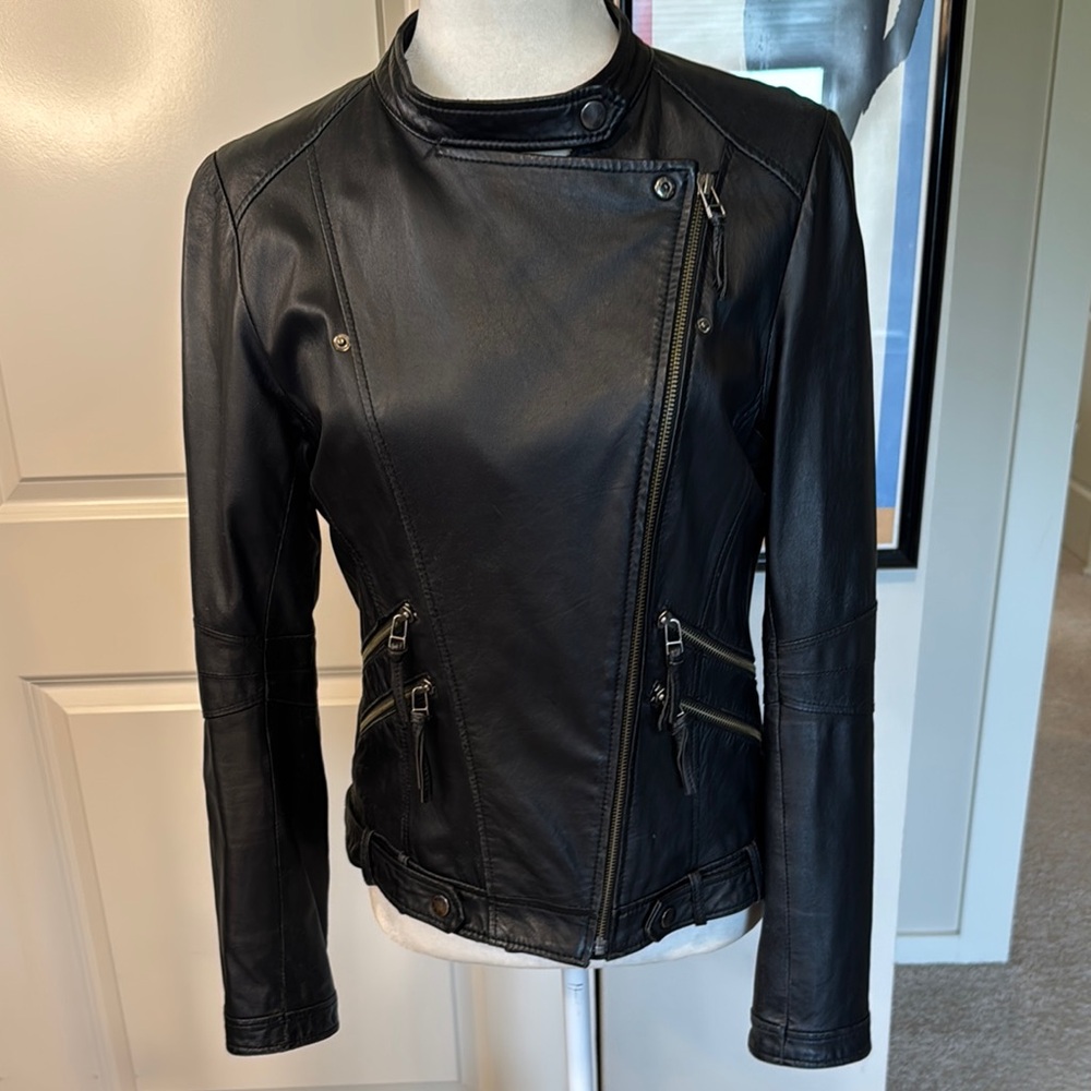 Sleek Black Leather Moto Jacket Asymmetrical Design